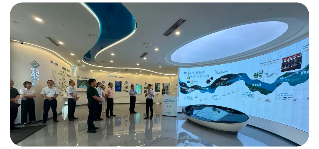 CUBE made its debut at the unveiling ceremony of the "Electricity Carbon Certificate" service window in Gongshu District, and its innovative achievements in the integration of AI and electricity attracted high attention.